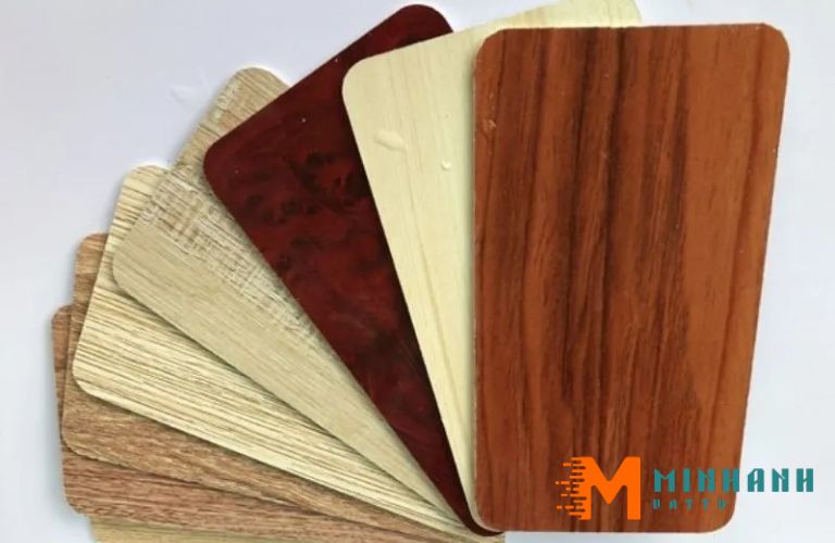 Tấm pima vân gỗ mang đến vẻ đẹp tự nhiên của gỗ và độ bền của nhựa